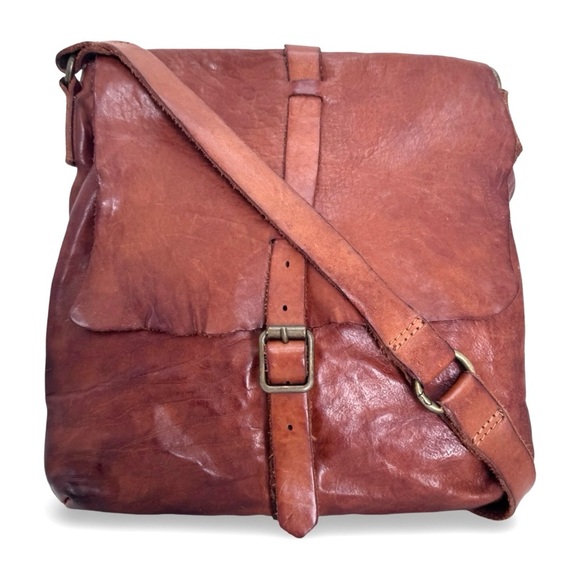 Campomaggi Other - Campomaggi Italian Leather Messenger Crossbody Bag Distressed Made in Italy